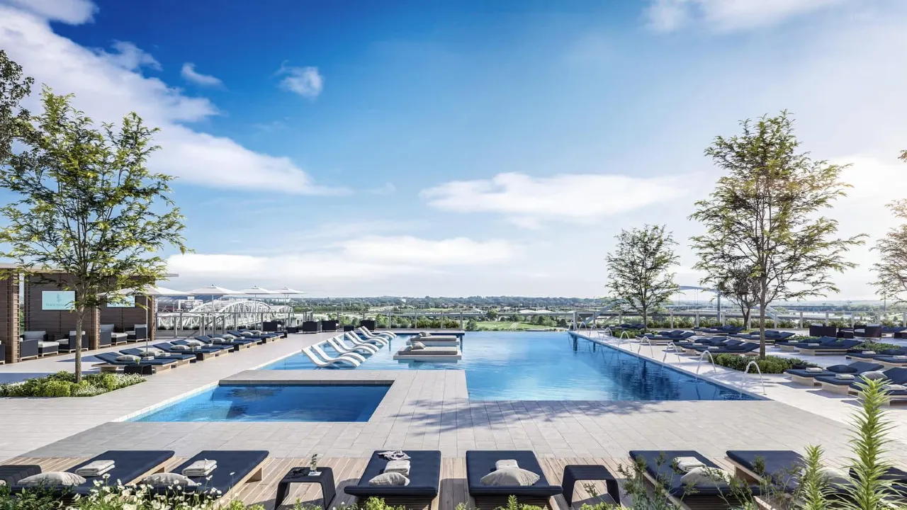 Four Seasons Nashville rooftop pool